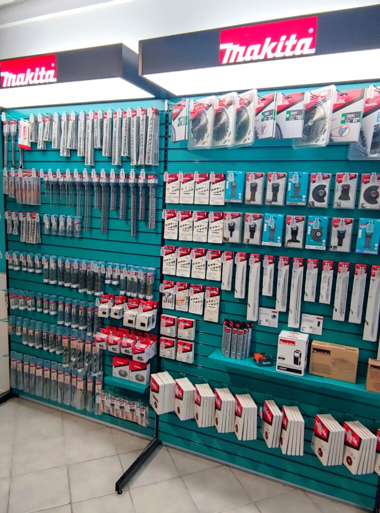 Makita tööriista esindus Raplas