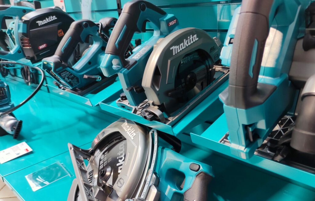 Nukitsa TÖÖRIISTAKESKUS