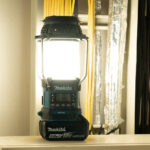 Akutoitel valgusti/raadio Makita DMR056